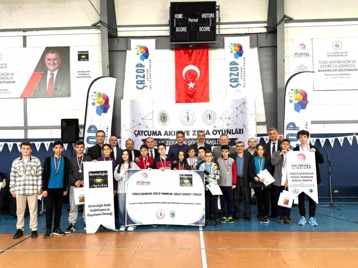 guclu-cocuklar-projesi-kapsaminda-akil-ve-zeka-oyunlari-turnuvasi-sona-erdi-PxrE335r.jpg