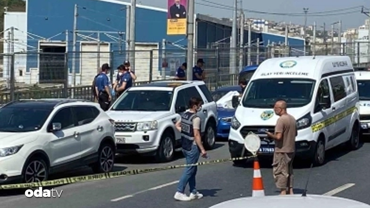 park halindeki otomobilde erkek cesedi bulundu IInfliEc