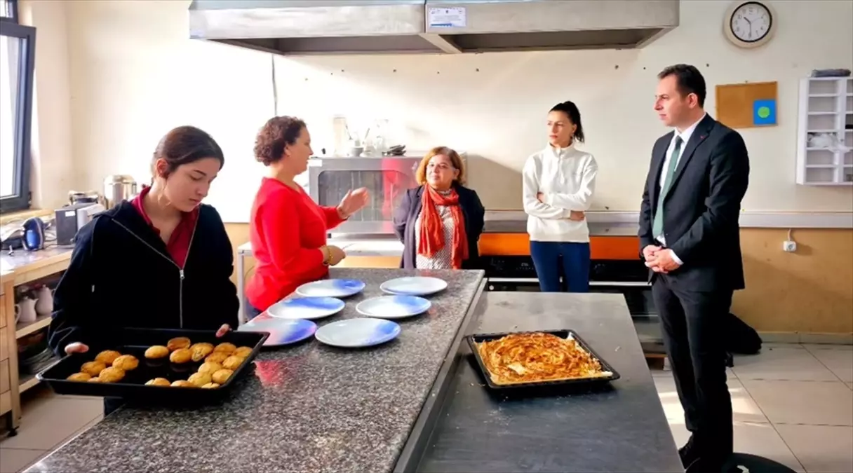 aydindan meslek liselerine ziyaret Rffw5VmE.jpg