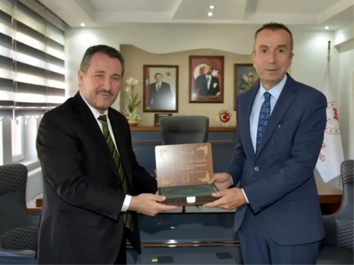 muftu dilekten tarim muduru ayvalika ziyaret fviNIaVG