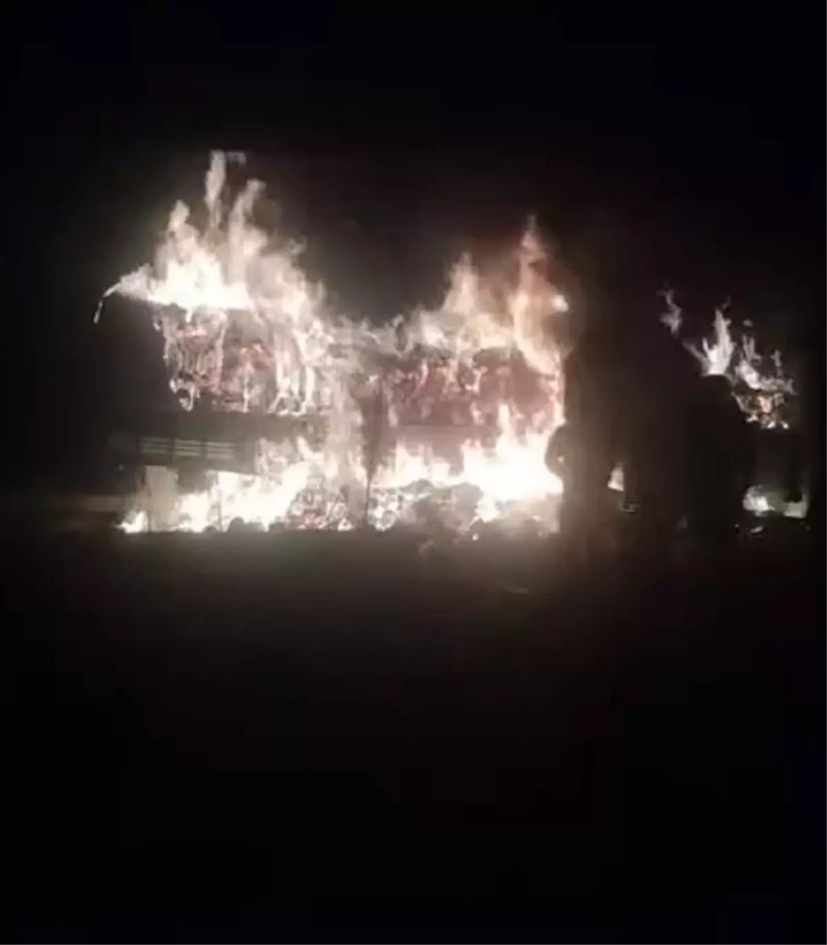 sivasta tirda yangin cikti Rz7GOuvm.jpg