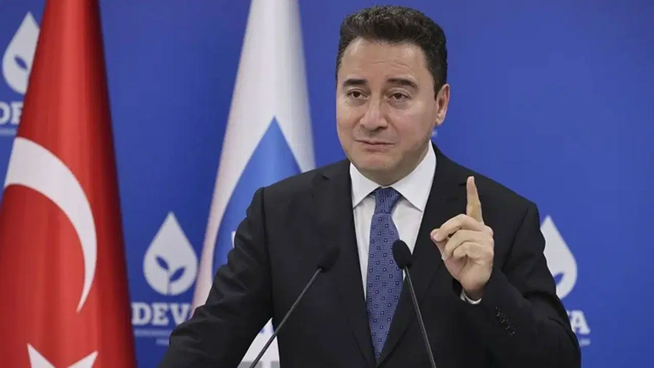 ali babacan bizim derdimiz iktidara gelince sunlari hapse tikayacagiz diye liste cikaranlarla AxL2UVRk.jpg