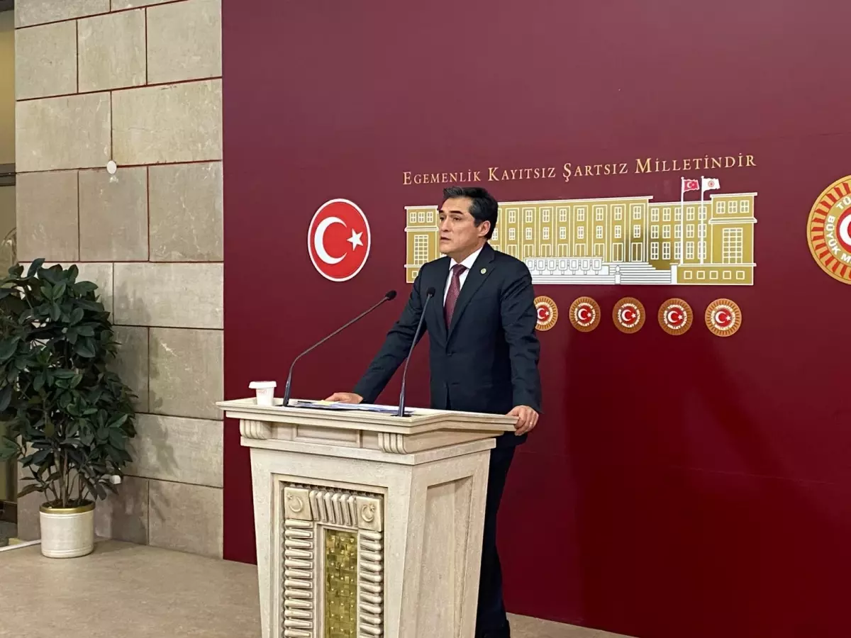 iyi partiden imrali uyarisi DxhD5Hu1.jpg