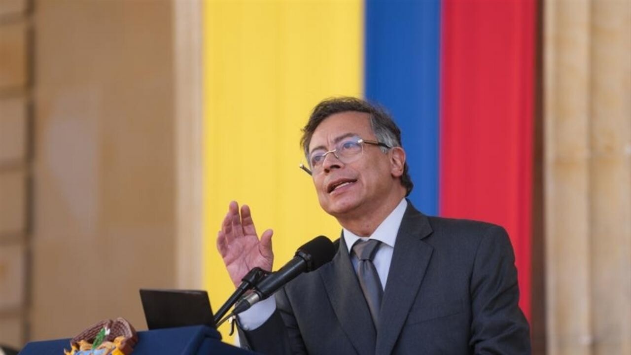 Kolombiya’dan büyük miting kararı