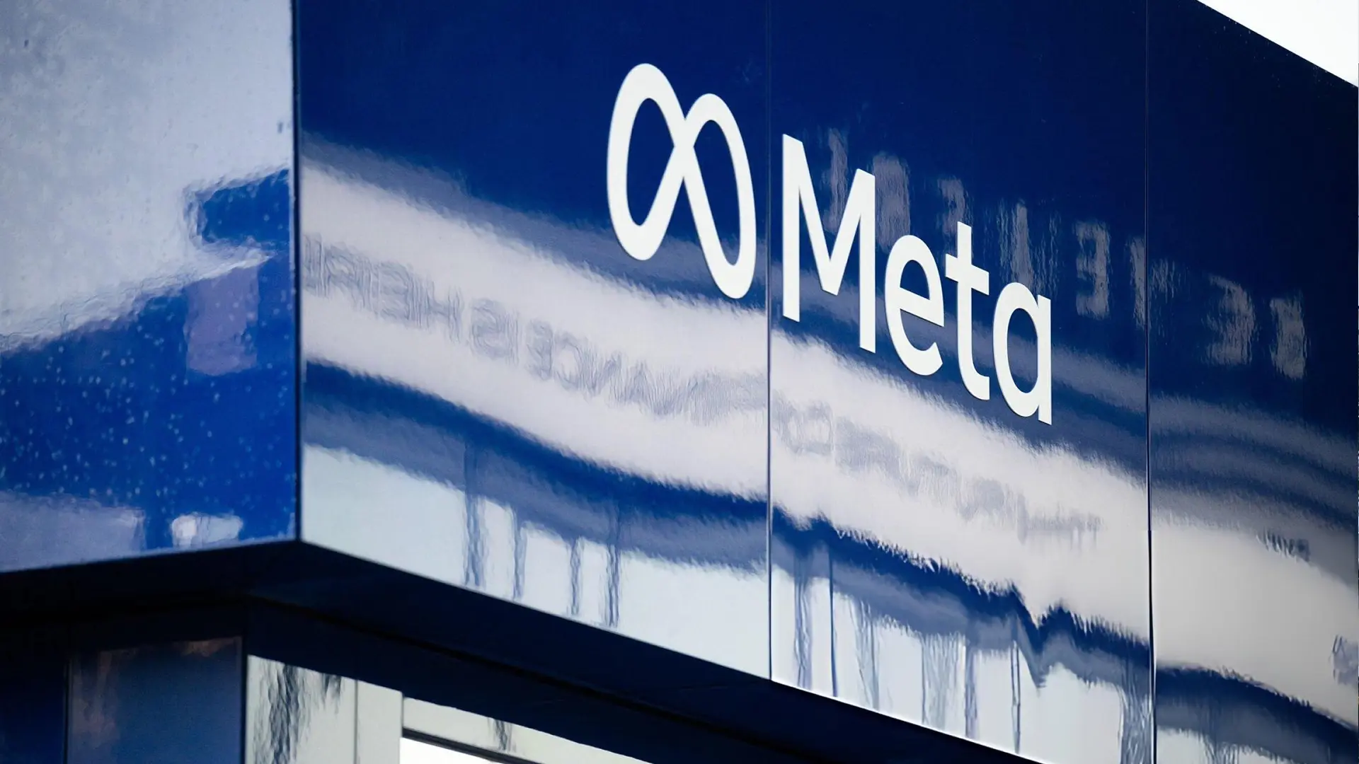 Meta’nın süper zeka ekibi, geliştirdikleri ilk üst düzey modelleri şirket içi kullanıma sundu