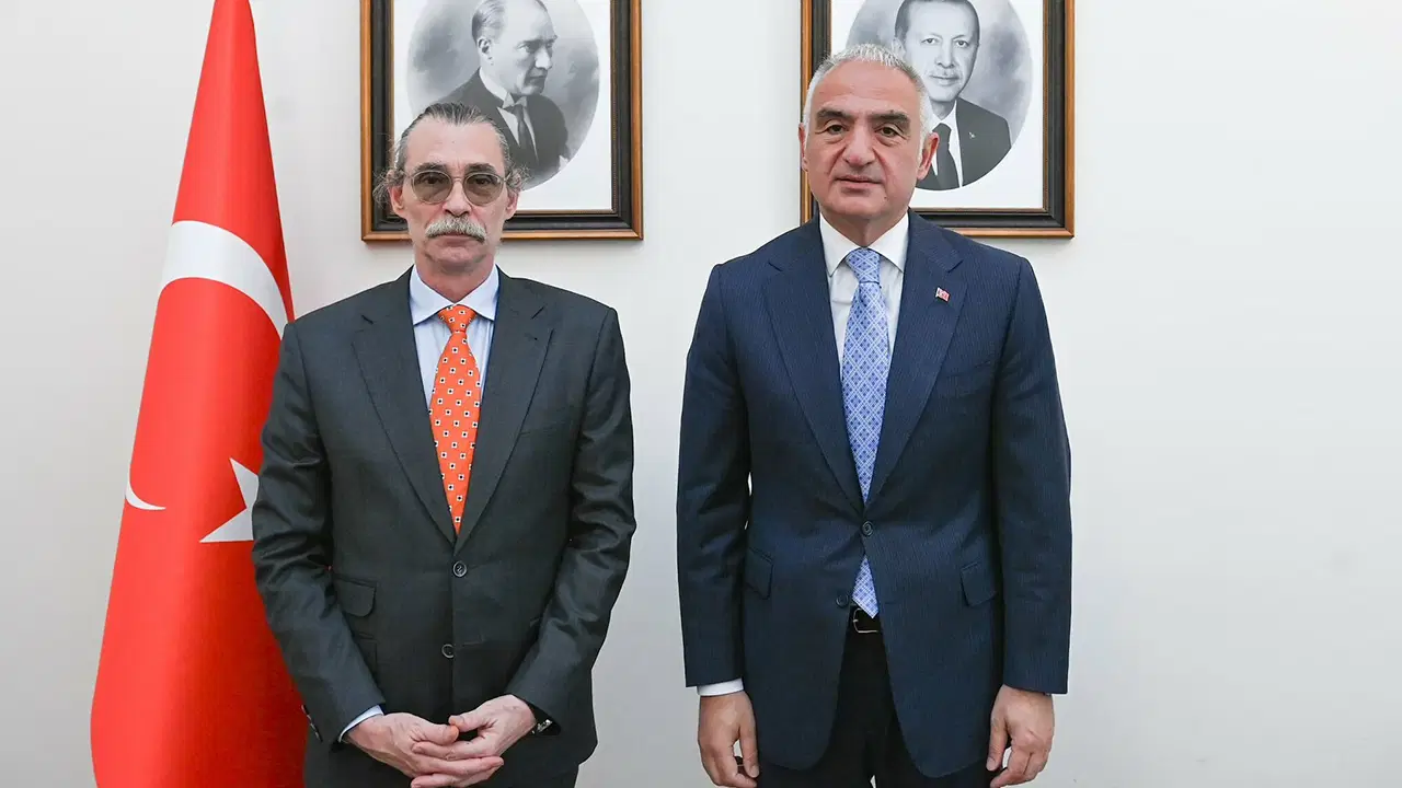erdal-besikcioglundan-kultur-ve-turizm-bakani-ersoya-ziyaret-FrkZ2Nwq